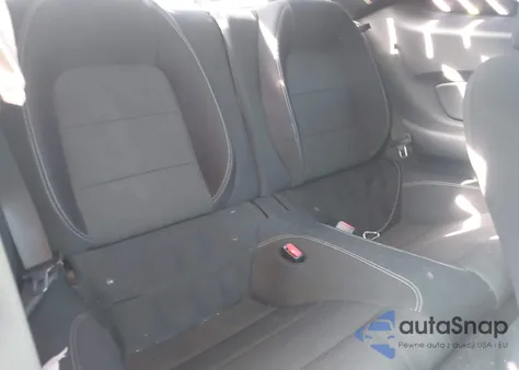 2015 Ford Mustang V6 из США, поврежденный, VIN 1FA6P8AMXF5306579